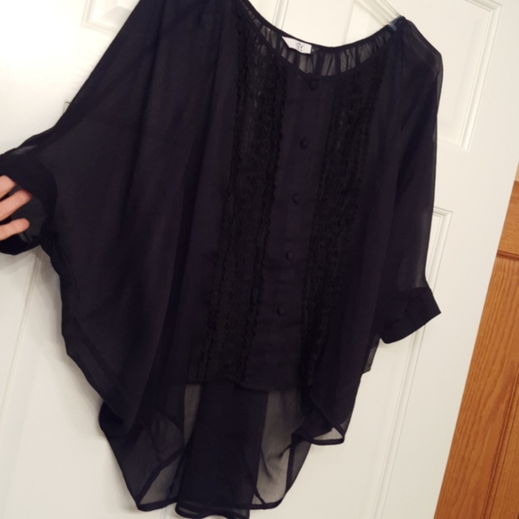 DOLCE VITA BLACK LACE FRONT HI- LO TOP - LIKE NEW - Picture 3 of 8